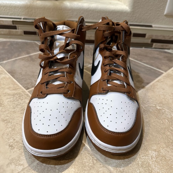 Nike Dunk Next Nature Light British Tan - Picture 2 of 4